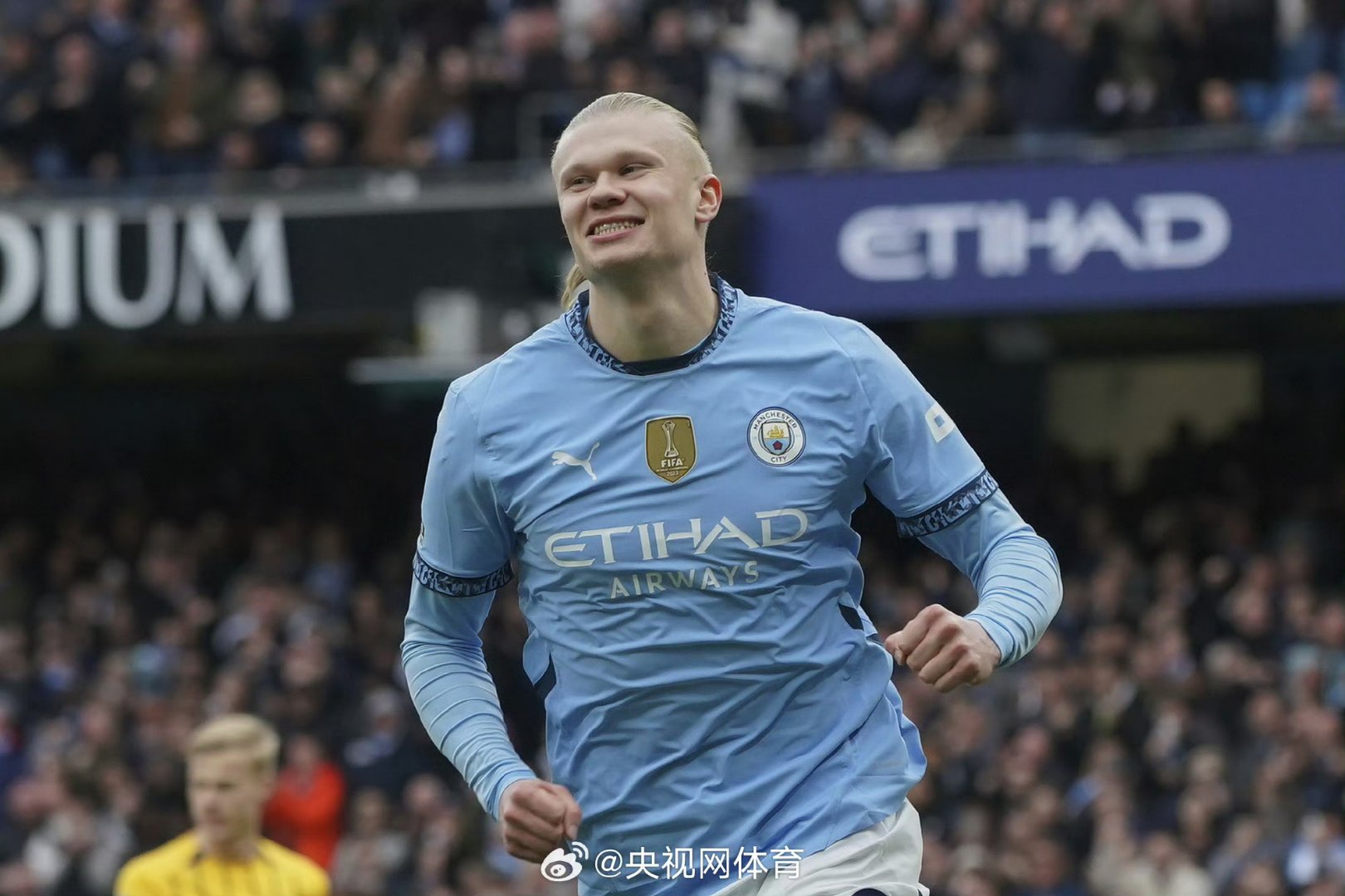 转折点！布莱顿再遭质疑，英超今晚攻防权衡，更衣室稳定，年轻球员得到机会的简单介绍