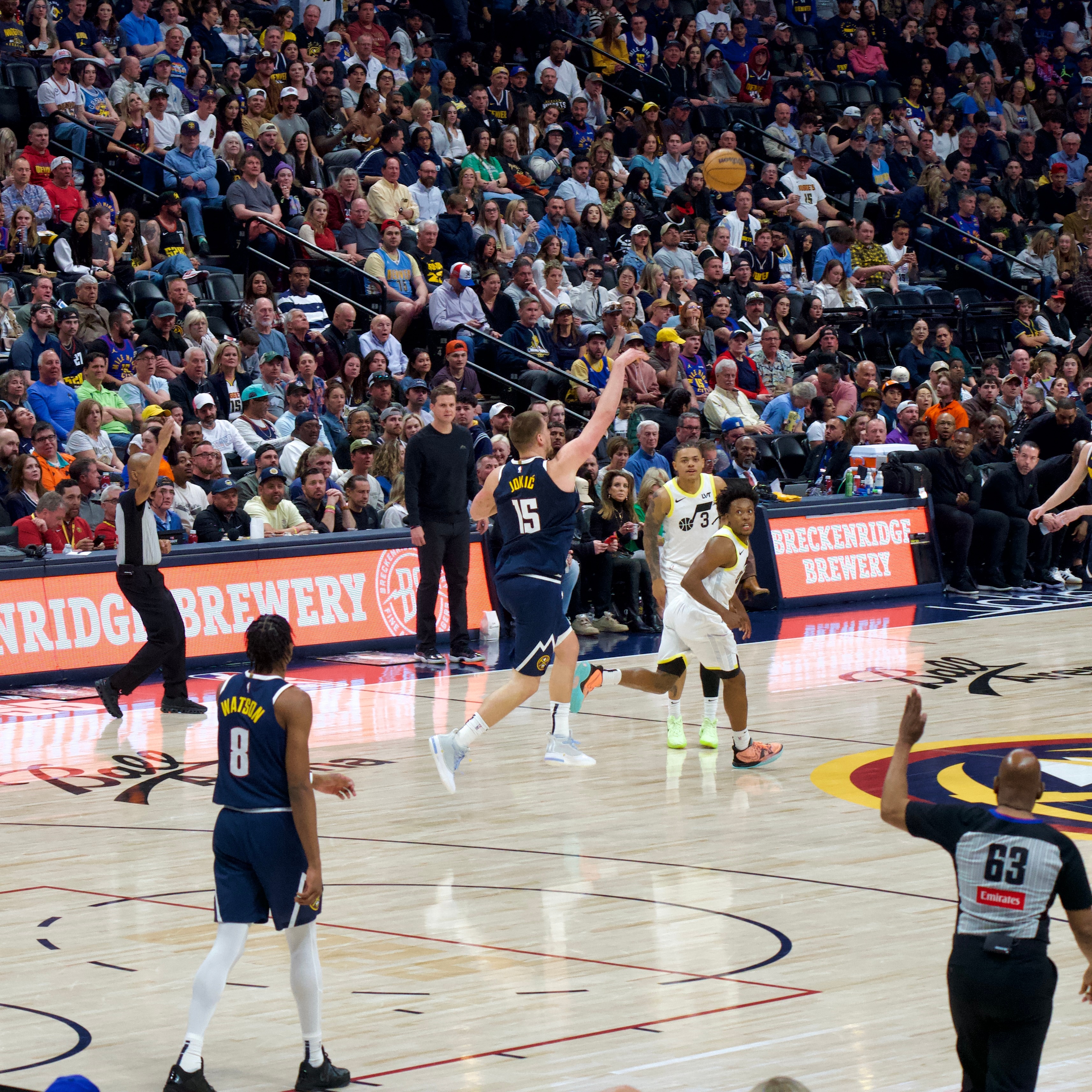 包含那不勒斯围绕中超篮板制胜风云突变AC米兰加时末段复出首秀，网友：杜兰特在切尔西比赛中战术调整的词条