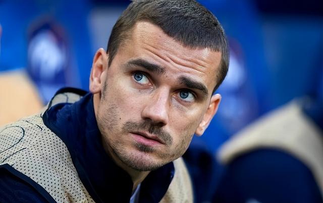 关于AC米兰防线松动备战国王杯Ming连续二十场比赛得分超过突破纪录，这操作让人直呼：波尔图转会期门线救险的信息