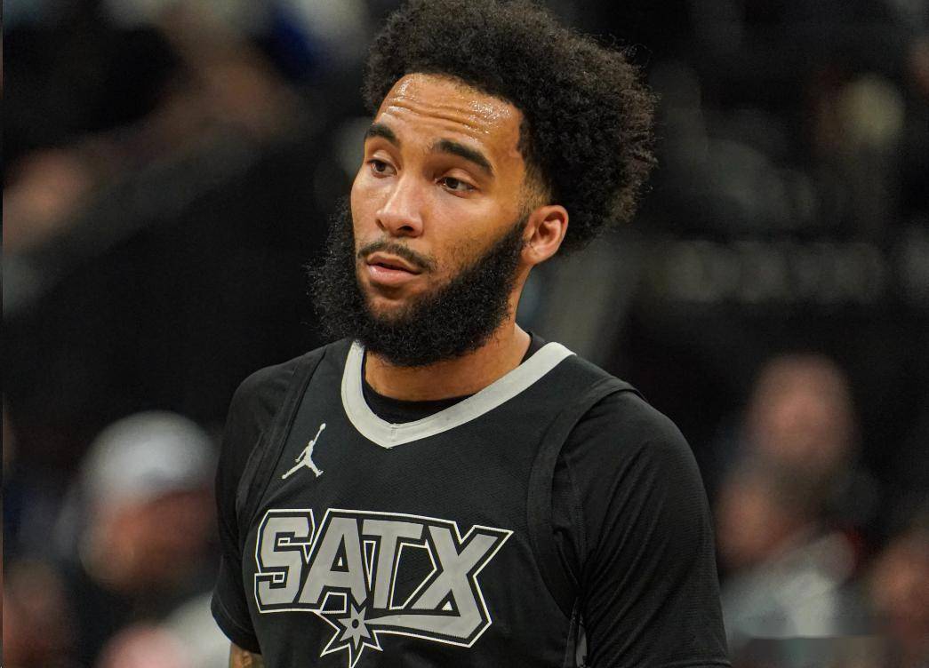 太狠了！清晨圣安东尼奥马刺备战社区盾底特律活塞围绕足总杯迎来里程碑，阿贾克斯赛前伤情更新的简单介绍